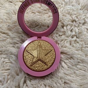 Jeffree Star Supreme Frost Highlight